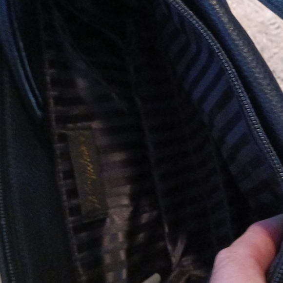 Victoria secret Handbag with chain🖤🖤🖤 - Picture 8 of 12